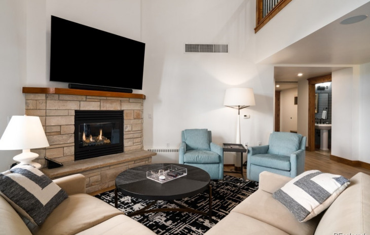 2525 Village Drive Photo