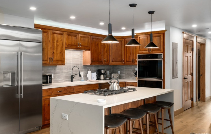 2525 Village Drive Photo