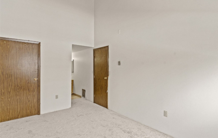 1375 Walton Creek Road Photo