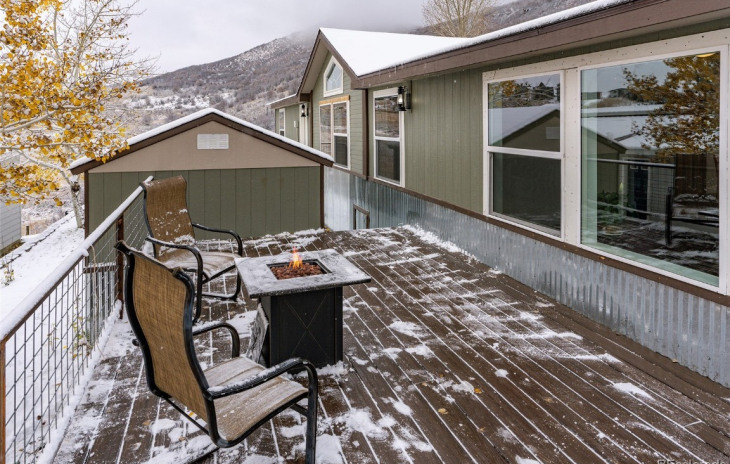 1360 Indian Trail Photo