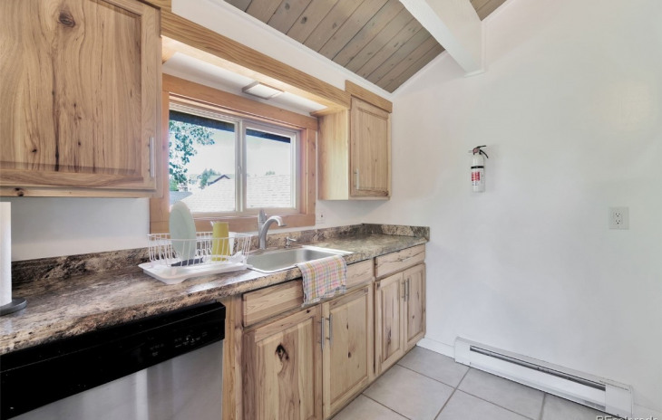 27320 Moonlight Way Photo