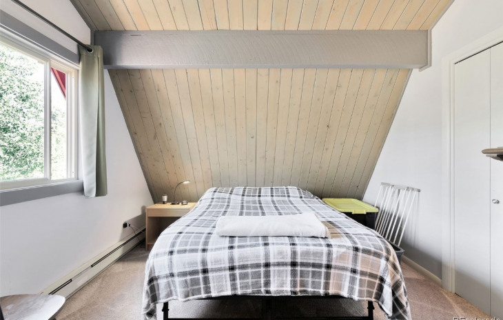 27320 Moonlight Way Photo