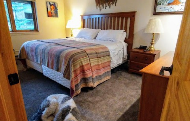 2320 Ski Trail Lane Photo