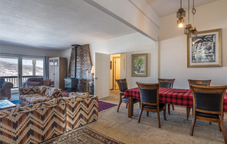 2965 Ski Trail Lane Photo