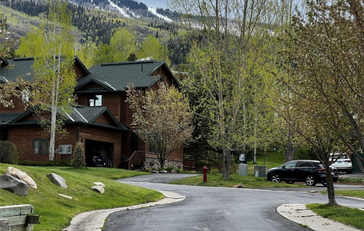3457 Spring Valley Drive Photo
