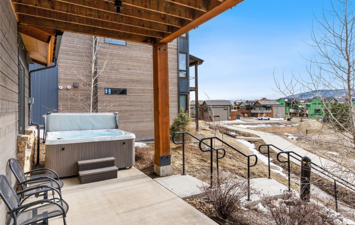 1464 Bangtail Way Photo