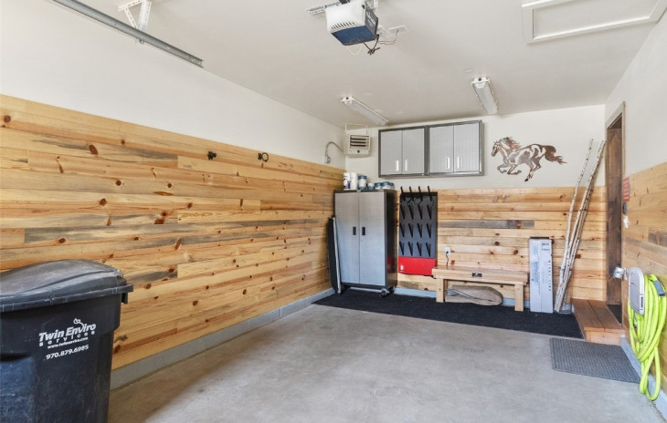 1464 Bangtail Way Photo