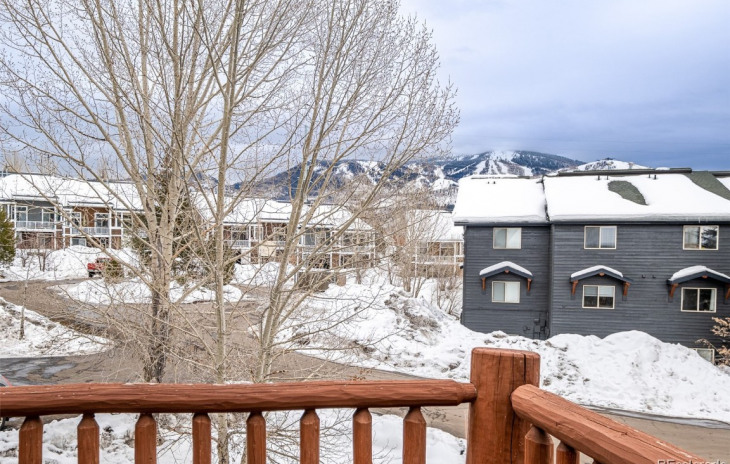 491 Eaglepointe Court Photo