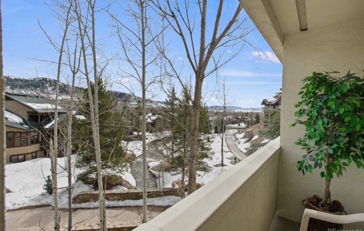 2700 Eagleridge Drive Photo