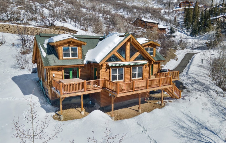 2885 Ski Trail Lane Photo