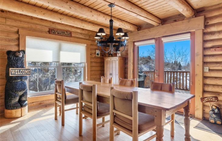 2885 Ski Trail Lane Photo