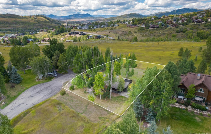 848 Spring Hill Road Photo