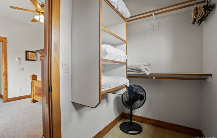 1510 Flattop Circle Photo