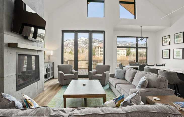1242 Urban Way Photo