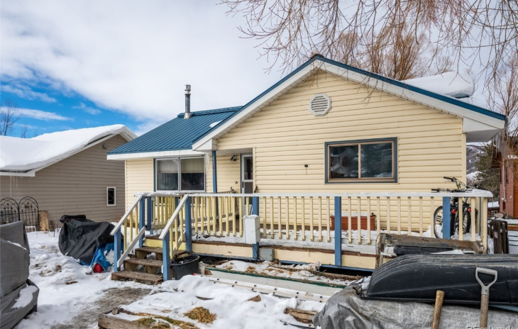 1200 Manitou Avenue Photo