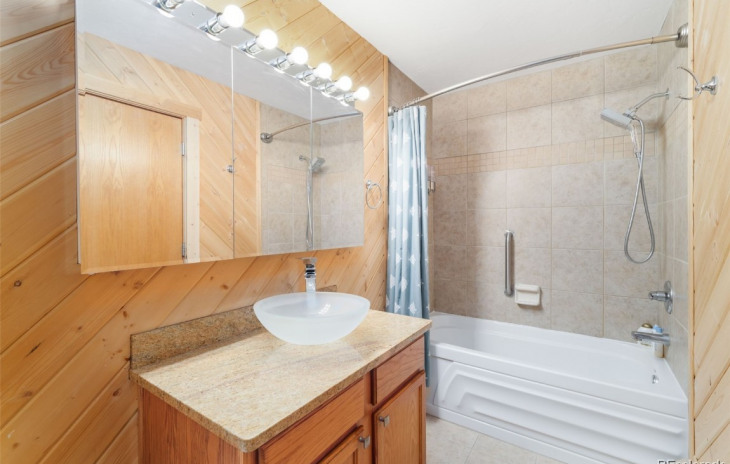 3355 Columbine Drive Photo