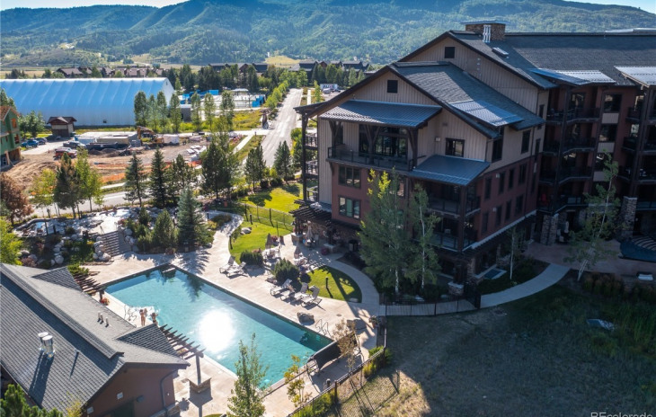 1175 Bangtail Way Photo