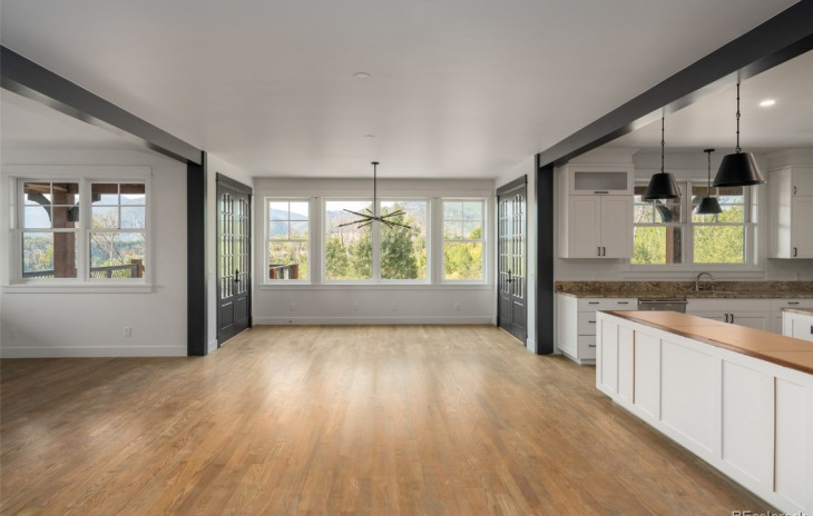 51131 Smith Creek Road Photo
