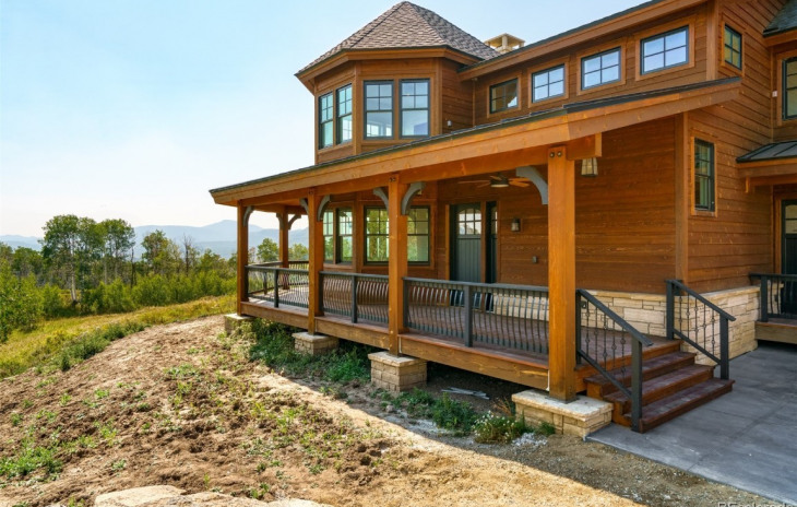 51131 Smith Creek Road Photo