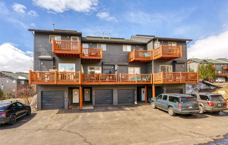 510 Eaglepointe Court Photo