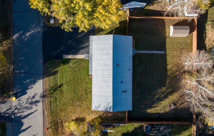 1042 Village Lane Photo