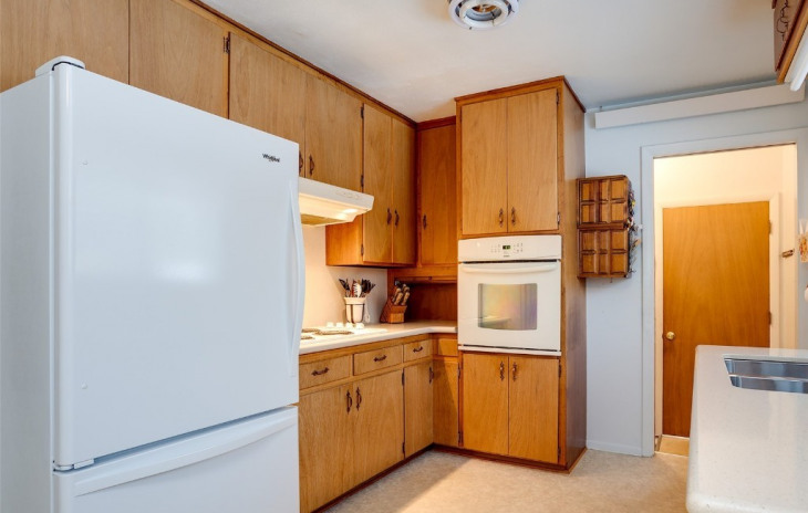 1042 Village Lane Photo