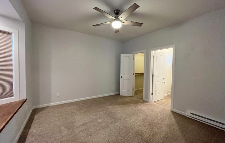 240 W Jackson Avenue Photo