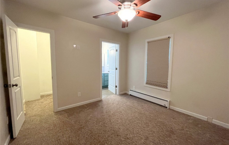 240 W Jackson Avenue Photo