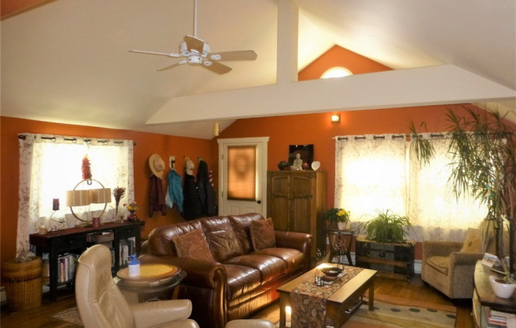 210 James Street Photo