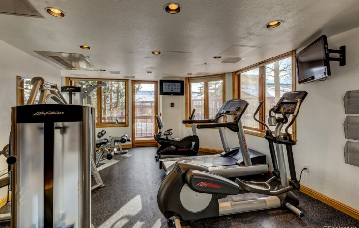 1855 Ski Time Square Drive Photo