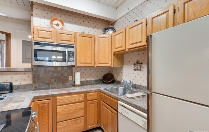 2729 Burgess Creek Road Photo