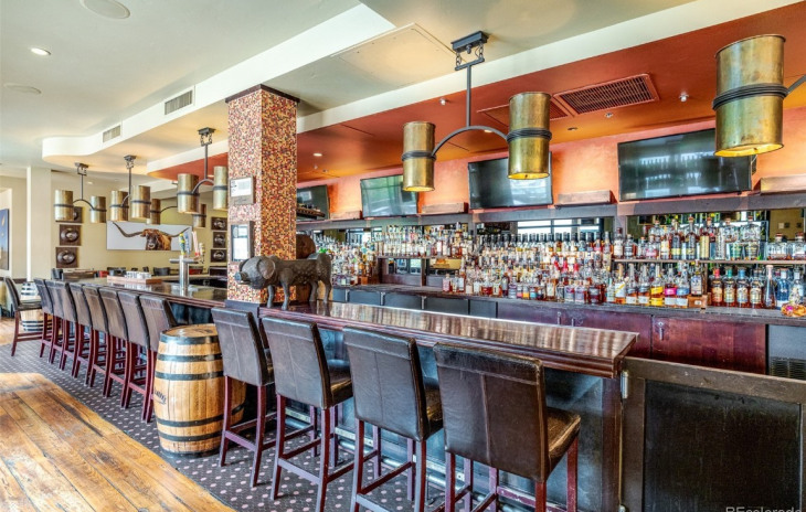 2250 Apres Ski Way Photo
