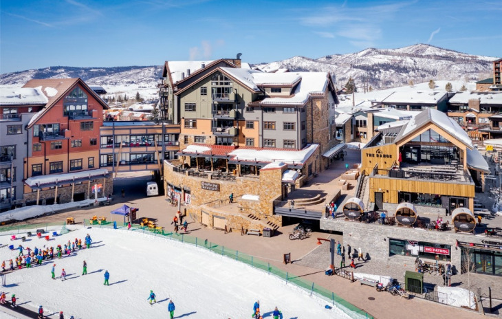 2250 Apres Ski Way Photo