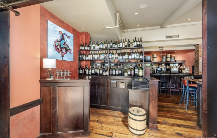 2250 Apres Ski Way Photo