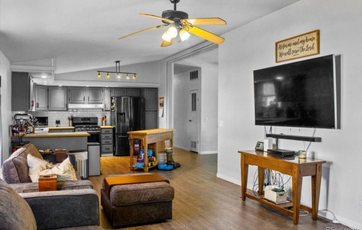 1557 Conestoga Circle Photo