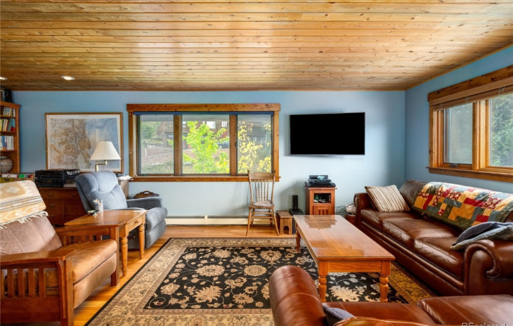 520 Dabney Lane Photo