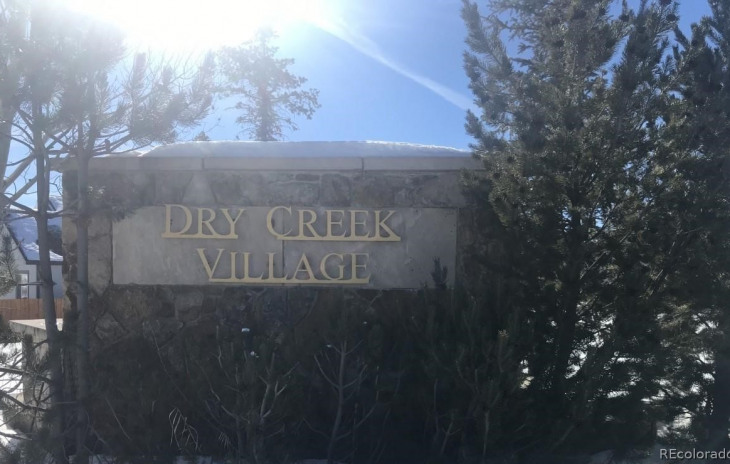 910 Dry Creek South Road Photo
