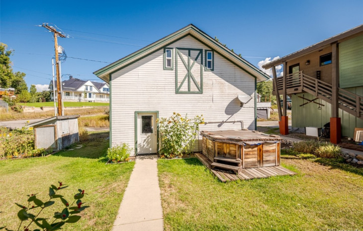 214 Logan Avenue Photo