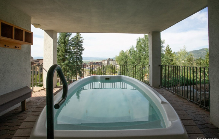 1995 Storm Meadows Drive Photo