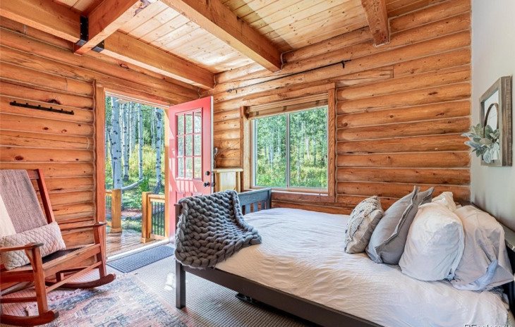 58165 Jupiter Place Photo