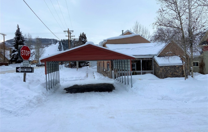 903 Pine Street Photo