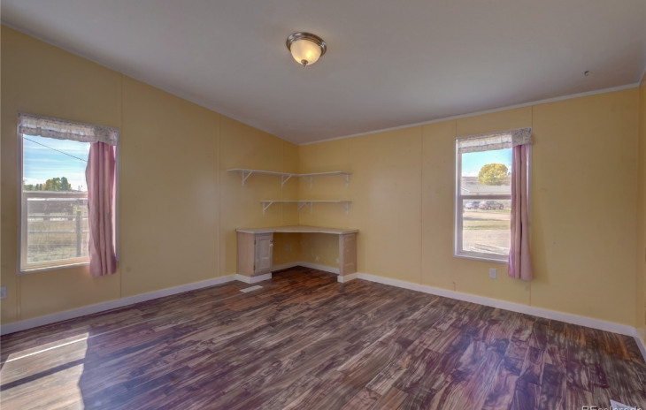 21762 4th Avenue Photo