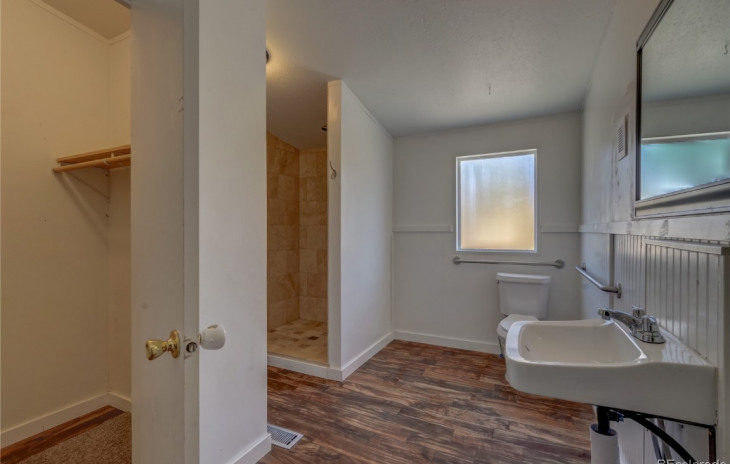 21762 4th Avenue Photo