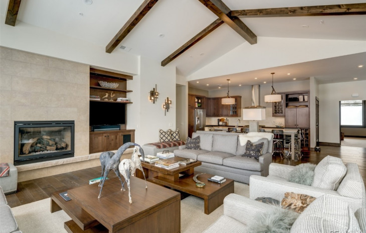 1275 Eagle Glen Drive Photo