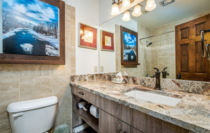 2800 Village Drive Photo