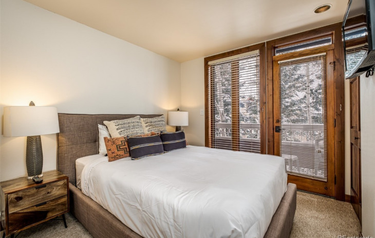 2800 Village Drive Photo