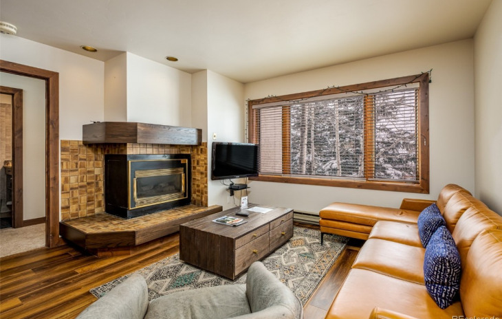 2800 Village Drive Photo