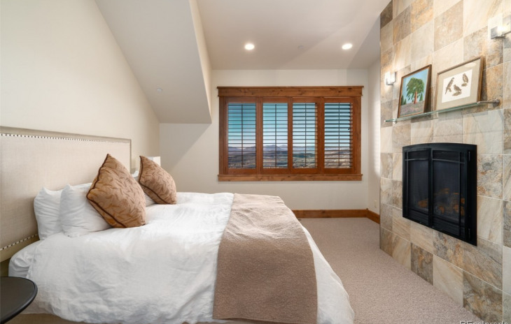2230 County Road 32 Photo