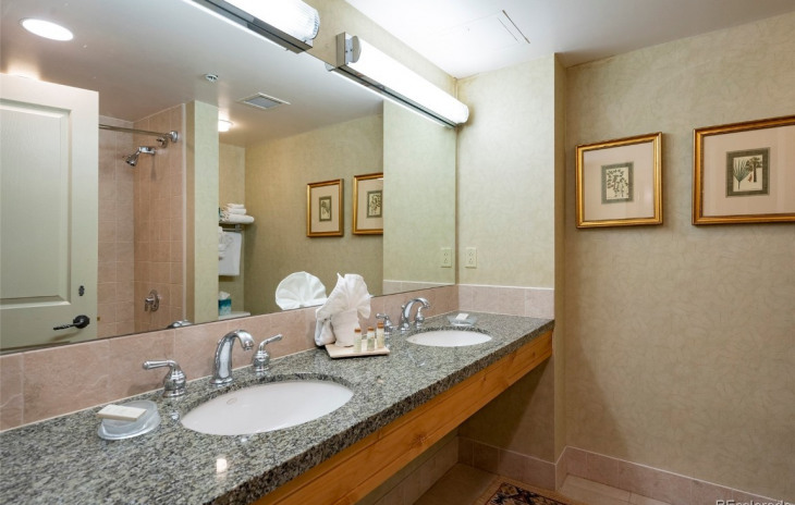 2300 Mount Werner Circle Photo