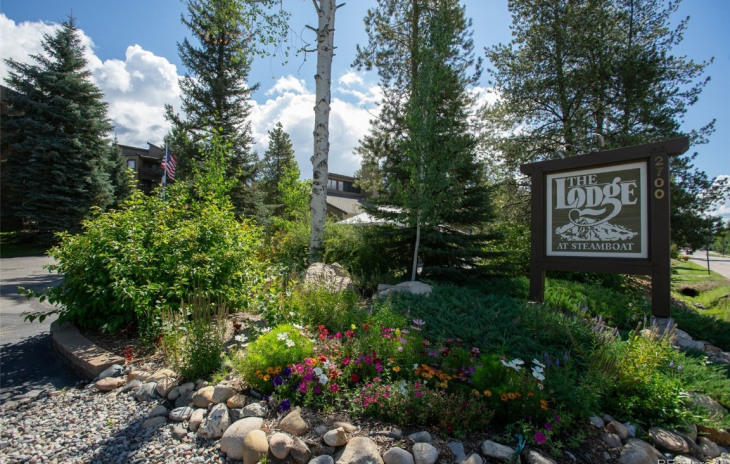 2700 Village Drive Photo